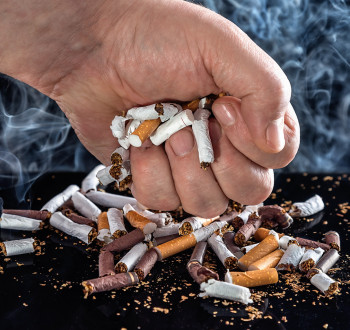 Табакокурение в Аксае